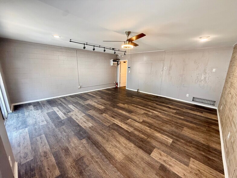 1340-1342 Washington Ave, Loveland, CO à louer - Photo intérieure - Image 3 de 8