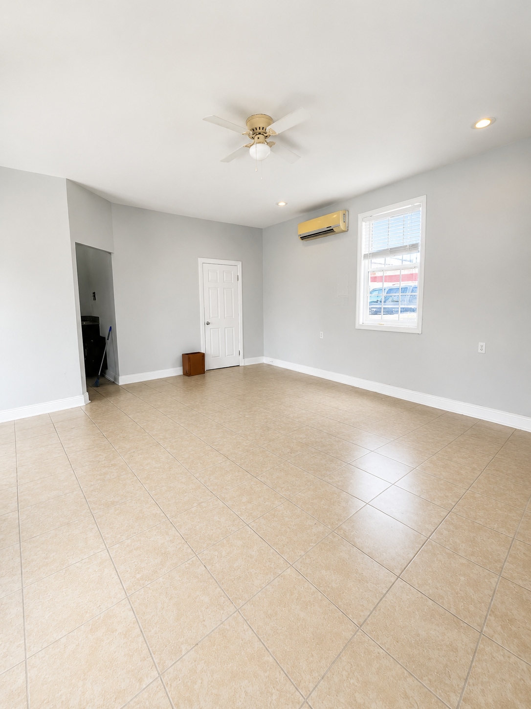 3210-3216 Metairie Rd, Metairie, LA for lease Interior Photo- Image 1 of 4