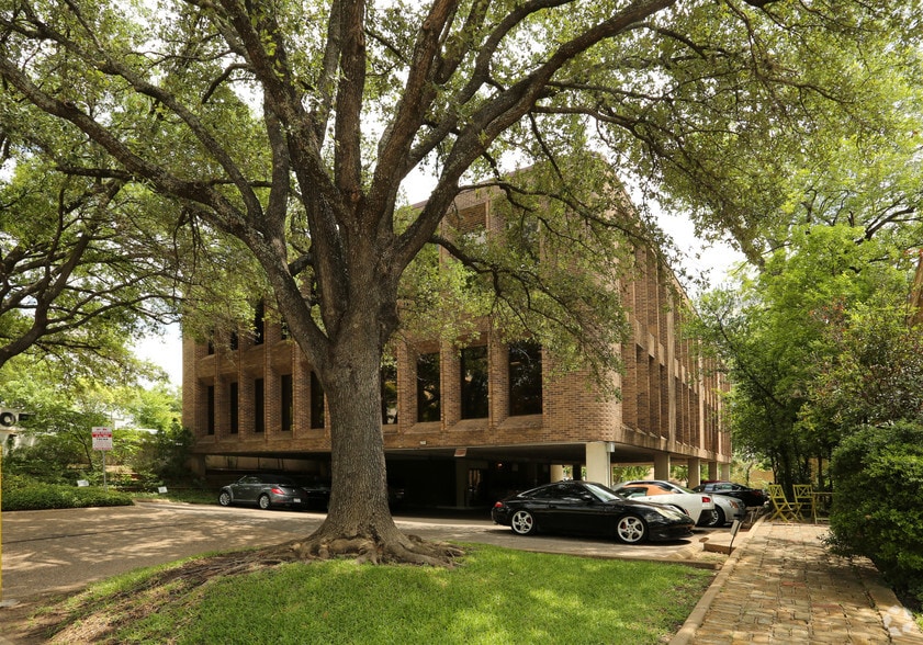 505 W 12th St, Austin, TX for lease - Building Photo - Image 2 of 6