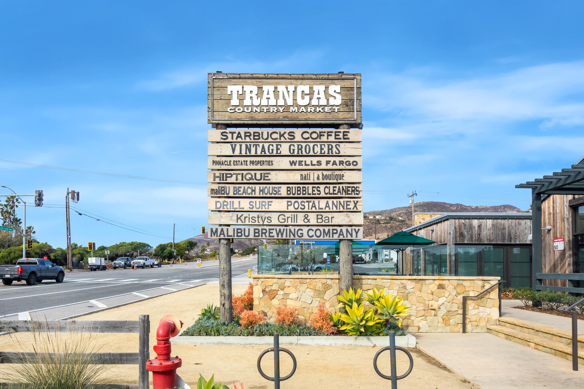 30745 Pacific Coast Hwy, Malibu, CA à louer Photo du bâtiment- Image 1 de 9