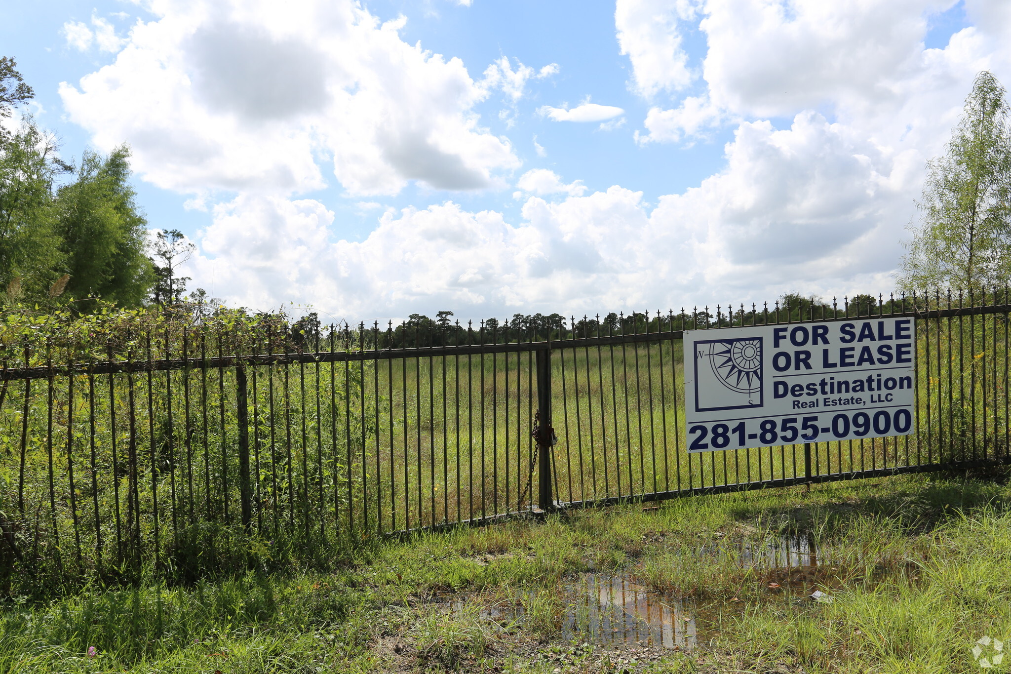 8520 E Mt Houston Rd, Houston, TX for sale Primary Photo- Image 1 of 1