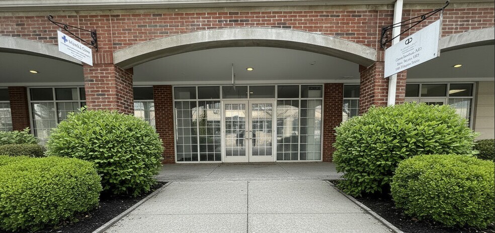 100 Morgan St, Stamford, CT à louer - Photo du bâtiment - Image 2 de 36