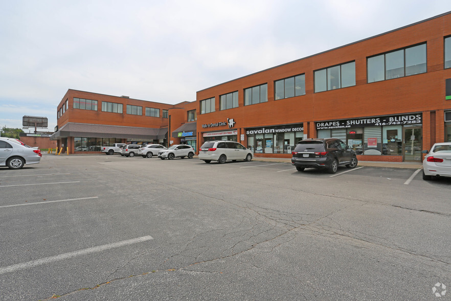 5109 Steeles Ave W, Toronto, ON for lease - Primary Photo - Image 1 of 4