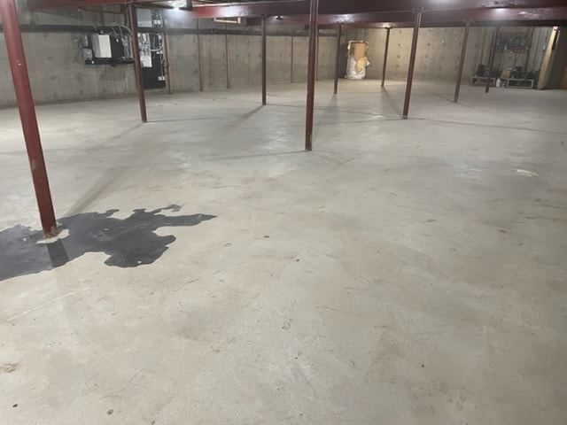 73 Center St, Shelton, CT for lease Building Photo- Image 1 of 11