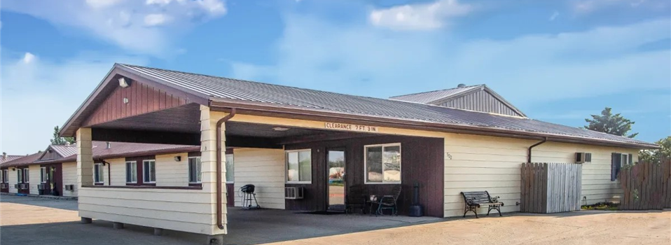 502 W Highway 66, Drayton, ND for sale - Primary Photo - Image 1 of 6