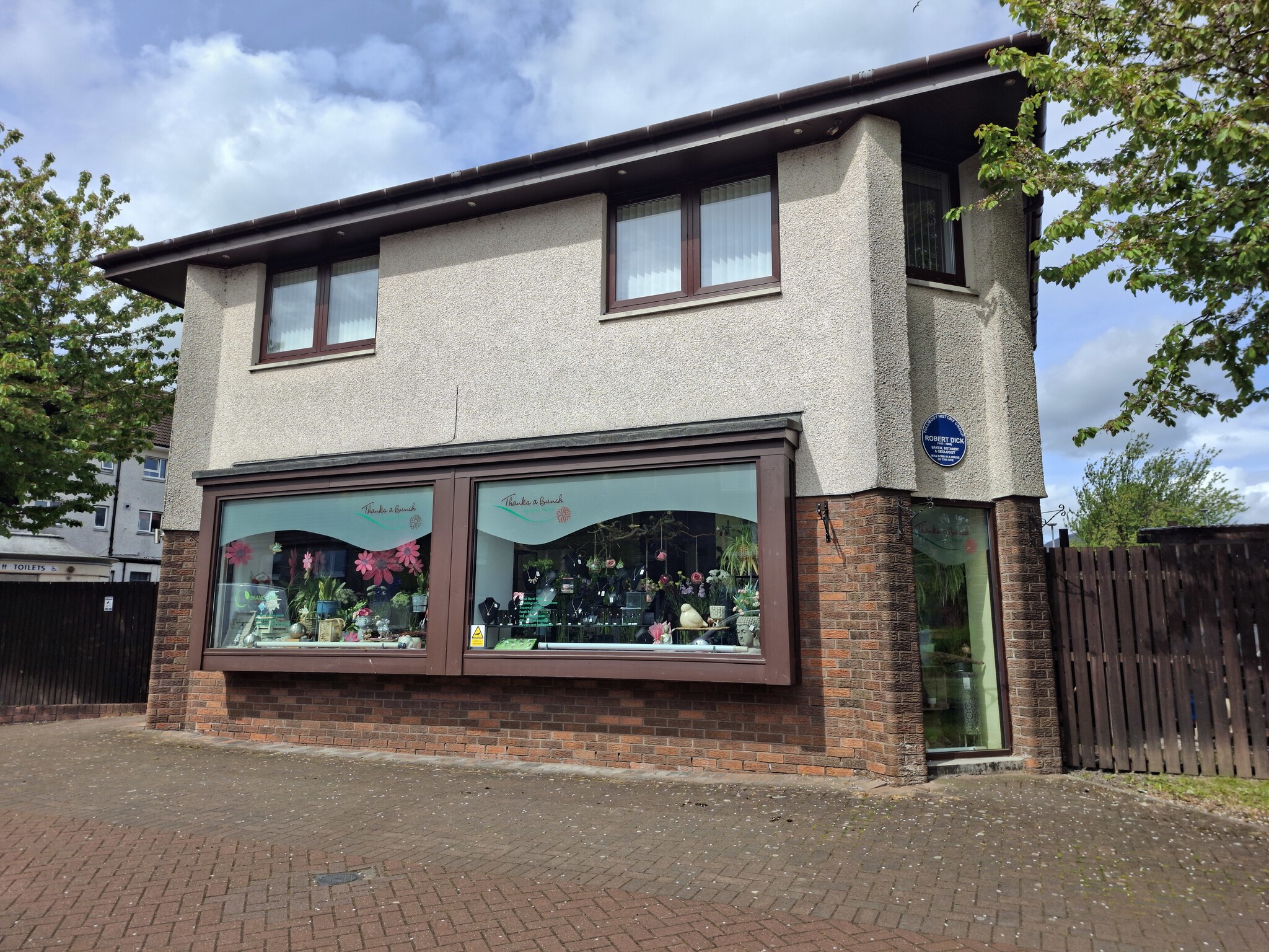 12-14 Main St, Tullibody for sale Building Photo- Image 1 of 8