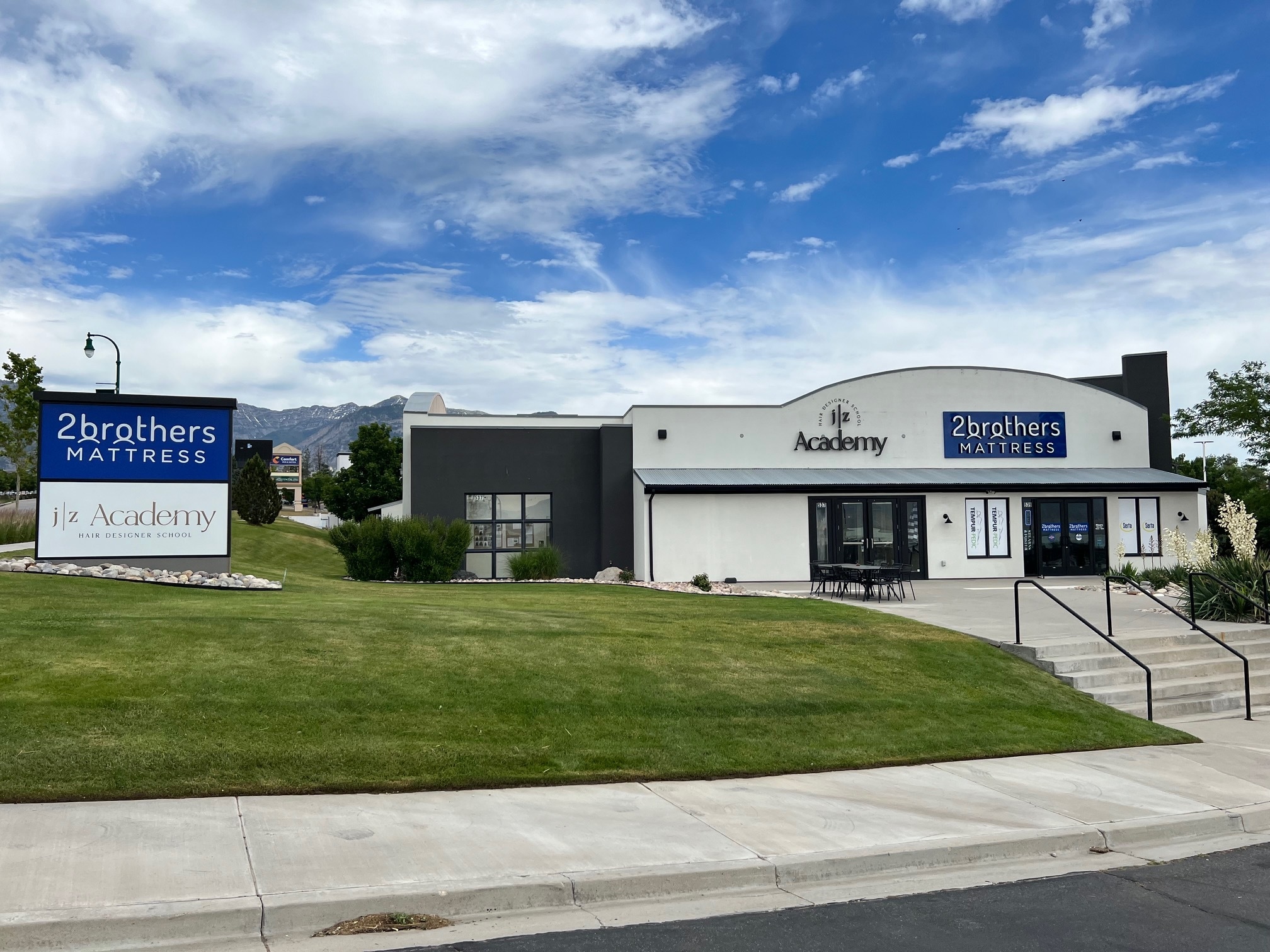 537 W University Pky, Orem, UT for lease Building Photo- Image 1 of 17