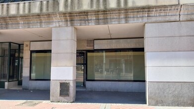 Commerce de détail dans Torrejón de Ardoz, Madrid à louer Photo intérieure- Image 2 de 6