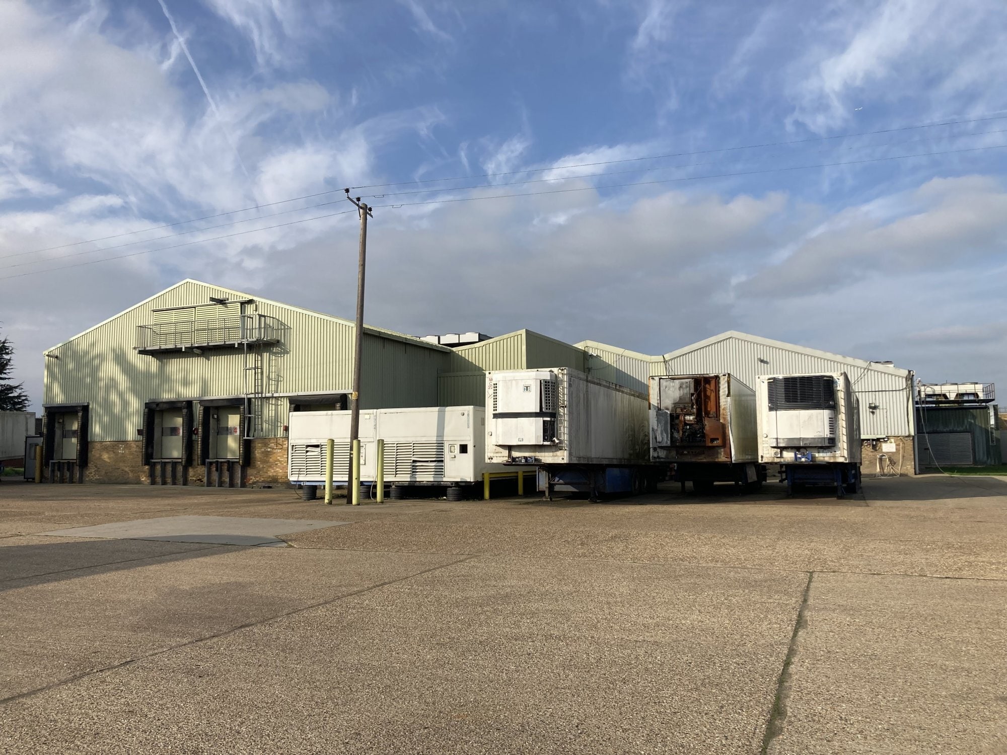 75 Lichfield Rd, Brentwood for lease Building Photo- Image 1 of 3