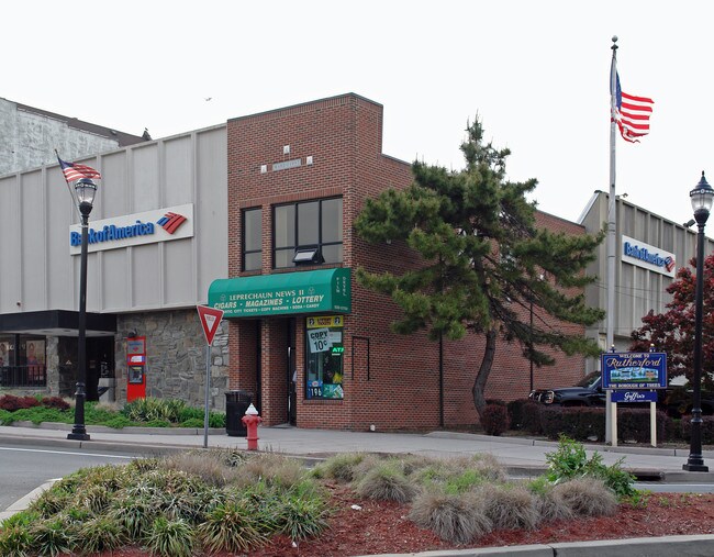 Plus de détails pour 6 Park Ave, Rutherford, NJ - Commerce de détail à vendre