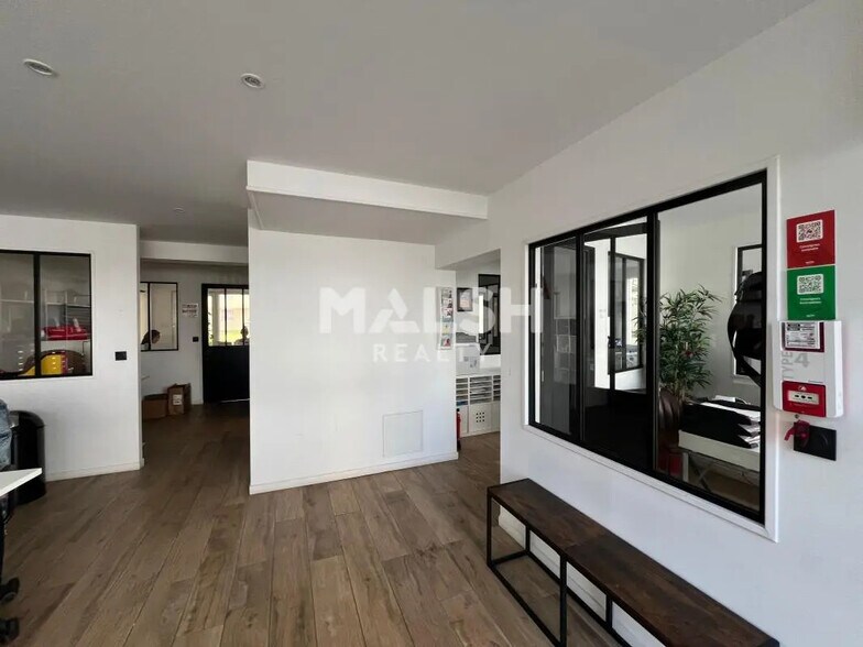 Commerce de détail dans Lyon à vendre - Photo intérieure - Image 2 de 7