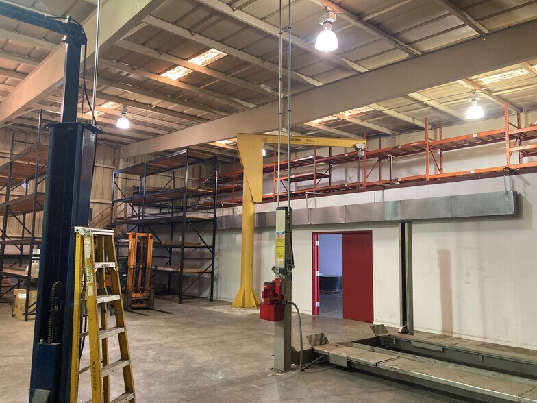 7640 Southrail Rd, North Charleston, SC à louer - Photo intérieure - Image 3 de 9