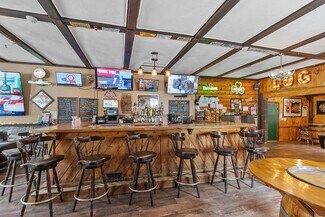 Plus de détails pour 135 Westminster St, Fitchburg, MA - Commerce de détail à vendre