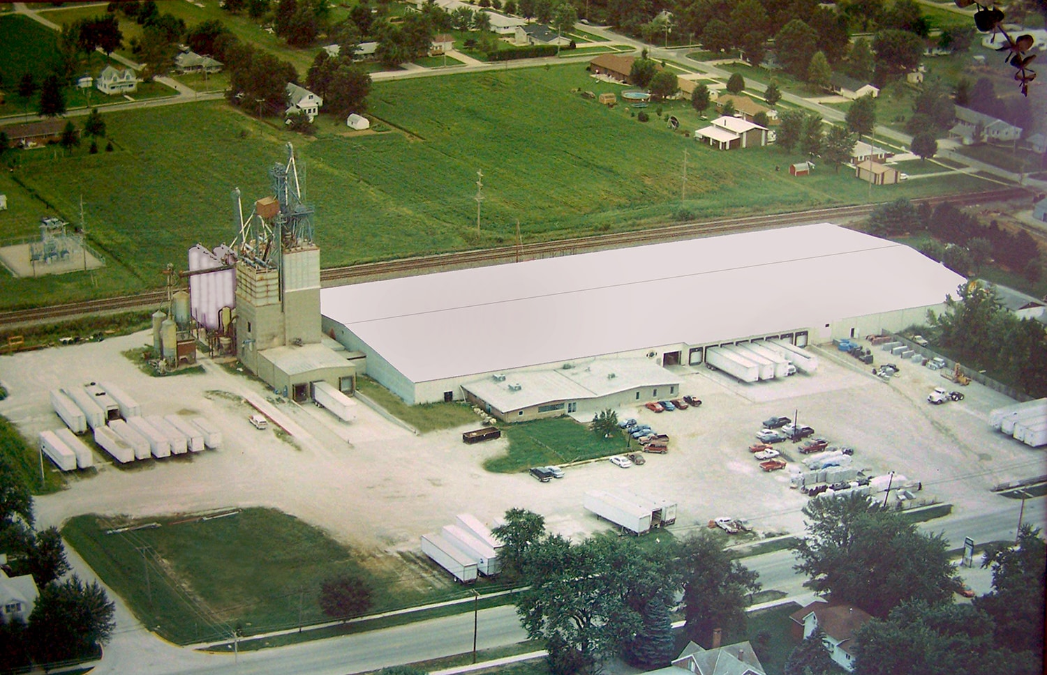 515 W Main St, Teutopolis, IL for lease Primary Photo- Image 1 of 2