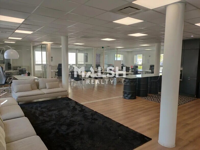 Bureau dans Dardilly à louer - Photo intérieure - Image 2 de 7