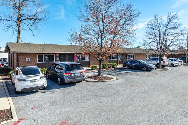 Plus de détails pour 9051 Baltimore National Pike, Ellicott City, MD - Bureau/Commerce de détail à louer