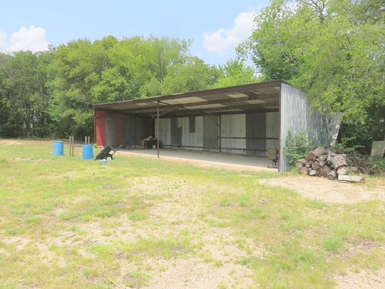 925 Willacy Cir, Cedar Hill, TX for sale - Building Photo - Image 3 of 4