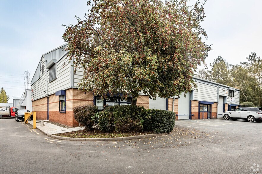 Liverpool Rd, Manchester à louer - Photo du bâtiment - Image 3 de 4