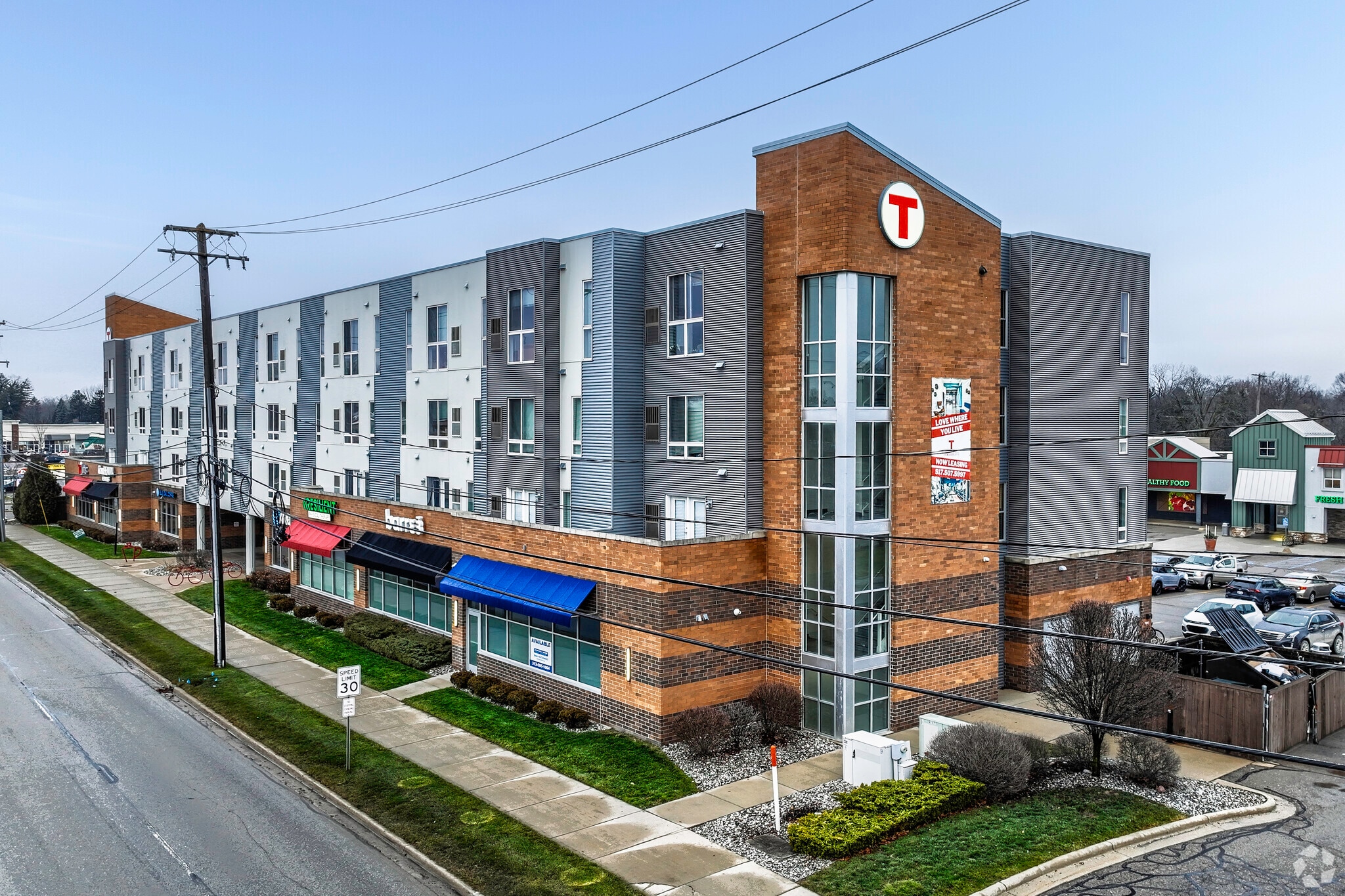 1024-1030 Trowbridge Rd, East Lansing, MI for lease Primary Photo- Image 1 of 12