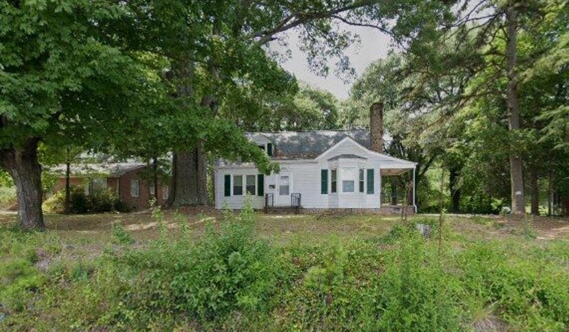 N New Hope Rd portfolio of 3 properties for sale on LoopNet.ca - Primary Photo - Image 1 of 3