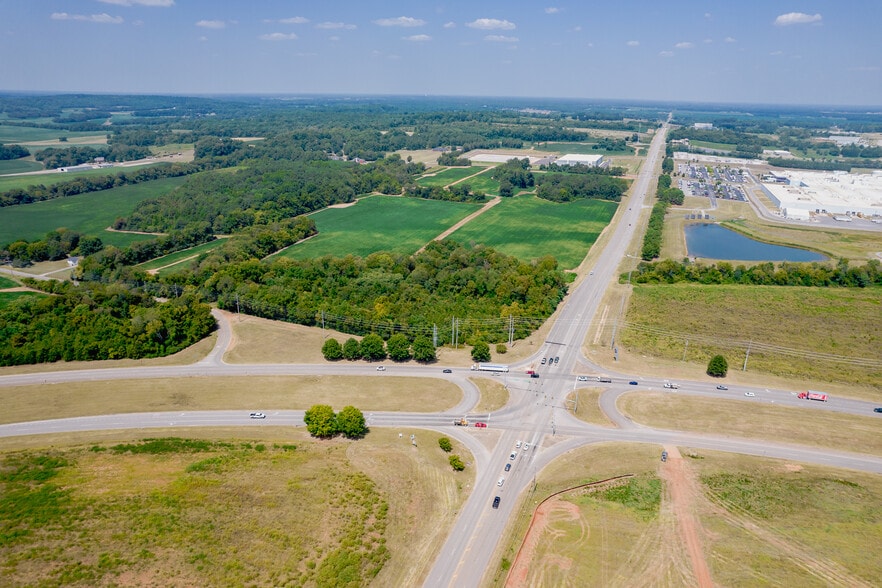 72 Acres Pulaski Pike, Huntsville, AL for sale - Aerial - Image 2 of 8