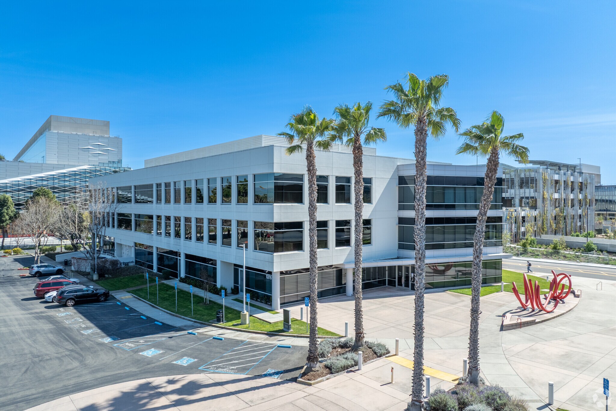 1376 Bordeaux Dr, Sunnyvale, CA for lease Primary Photo- Image 1 of 11