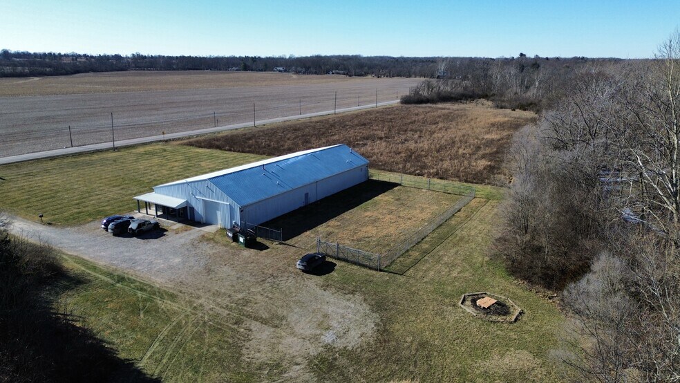 701 W Main St, Trotwood, OH à vendre - Photo du bâtiment - Image 3 de 12