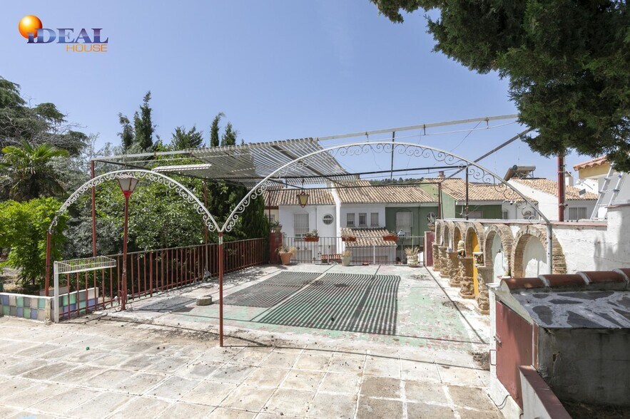 Plaza Trajano, 24, Cenes de la Vega, Granada à vendre - Photo du bâtiment - Image 3 de 36