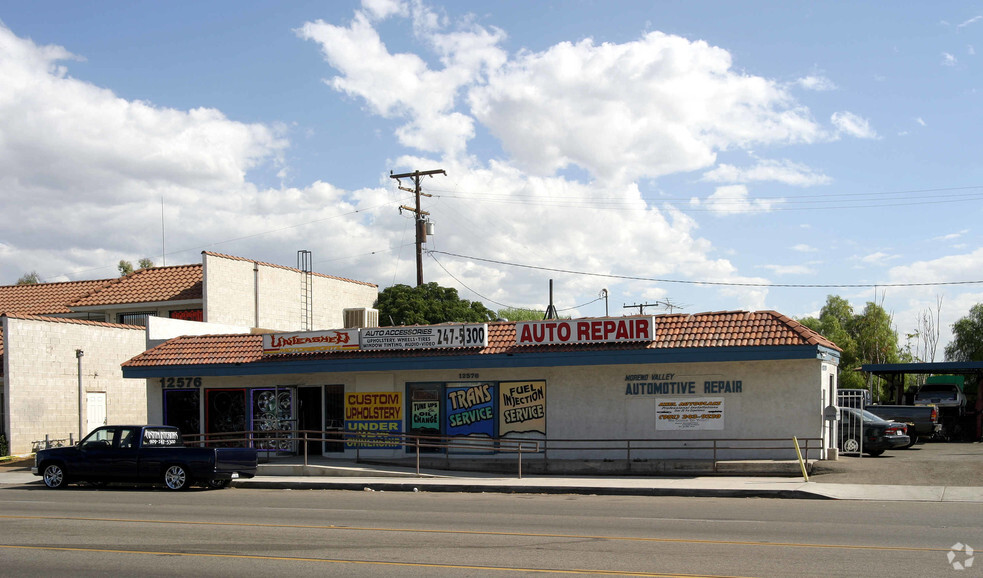 12576-12578 Heacock St, Moreno Valley, CA for lease - Building Photo - Image 2 of 5