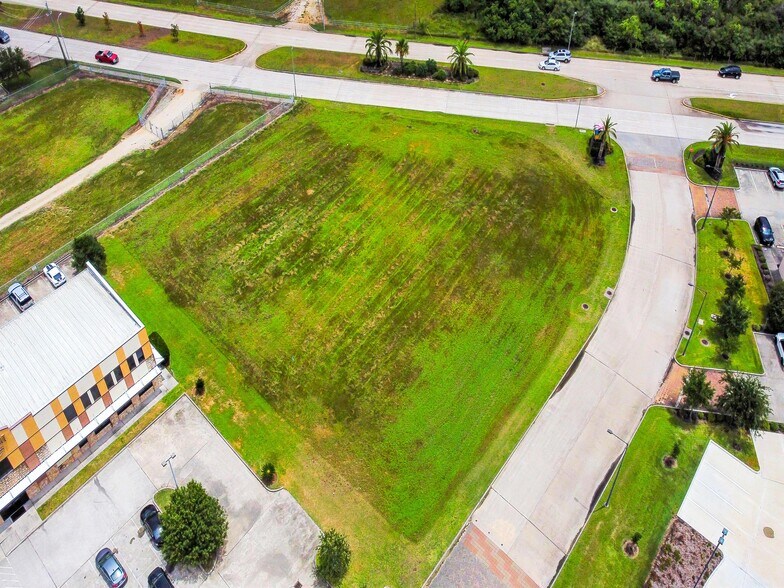 0 Space Center Blvd, Houston, TX à vendre - Photo du bâtiment - Image 1 de 5