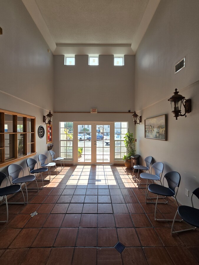 7777 N University Dr, Tamarac, FL 33321 - Unit 101S -  - Interior Photo - Image 1 of 2