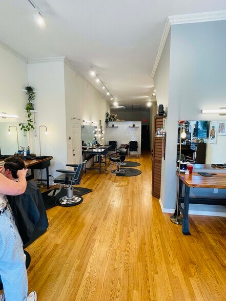 1645 N Clybourn Ave, Chicago, IL à vendre - Photo intérieure - Image 3 de 25