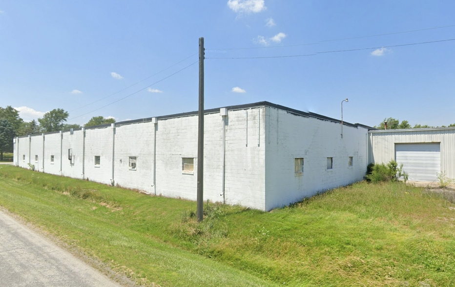 511 S Lincoln St, Morocco, IN à vendre - Photo du bâtiment - Image 3 de 8