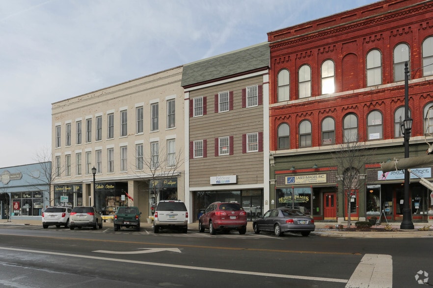 30 W Main St, Norwalk, OH à vendre - Photo du bâtiment - Image 2 de 2