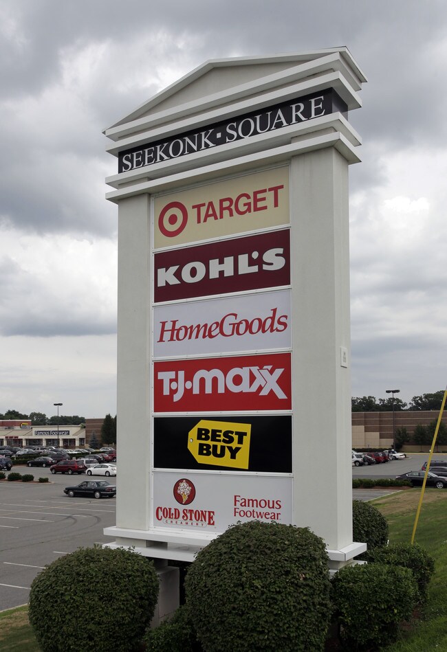 More details for 1-101 Commerce Way, Seekonk, MA - Retail for Lease