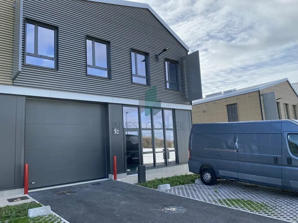 Flex dans Groslay à louer Photo du bâtiment- Image 1 de 9