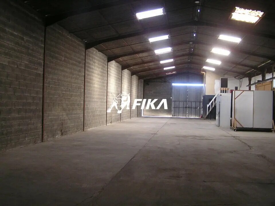 Flex in Saint-Alban for lease Building Photo- Image 1 of 7