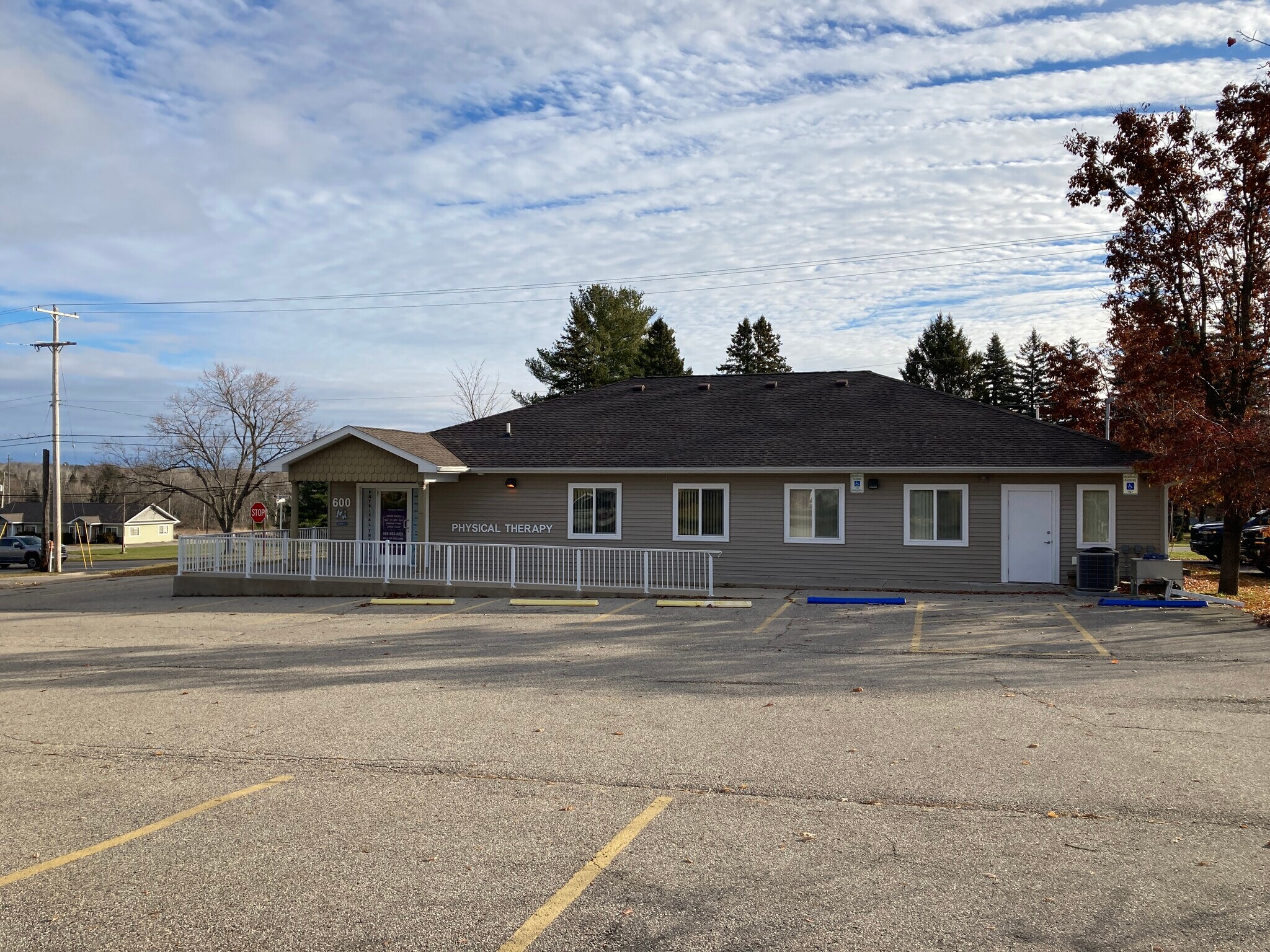600 Bennett St, Rose City, MI à vendre Photo du bâtiment- Image 1 de 45