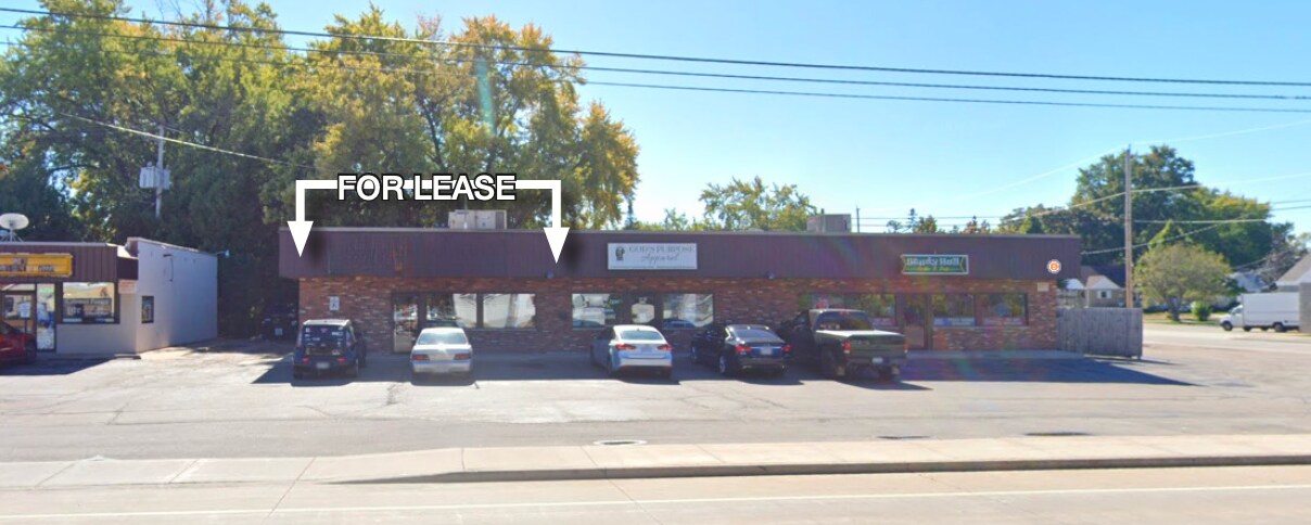 317 E Calumet St, Appleton, WI for lease Primary Photo- Image 1 of 2