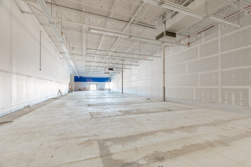 93 Washington Heights Dr, Washington, MO for lease - Interior Photo - Image 3 of 7