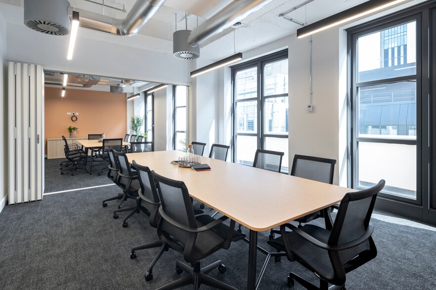 4-7 Chiswell St, London for lease - Building Photo - Image 2 of 32