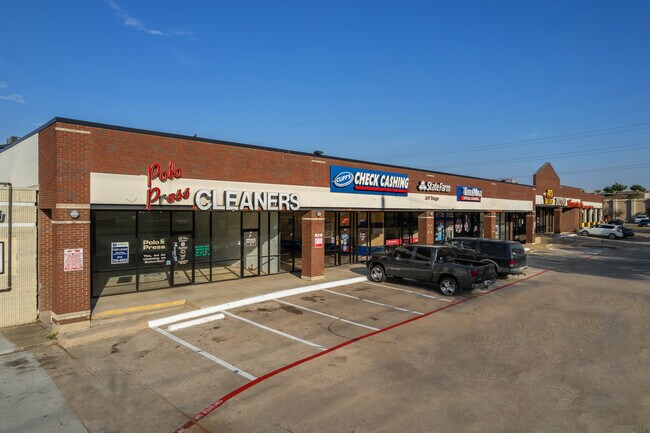 Plus de détails pour 19021 Midway Rd, Dallas, TX - Commerce de détail à louer