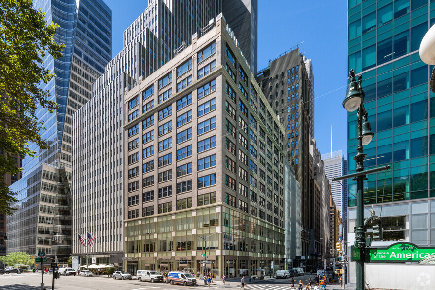 4 Bryant Park, New York, NY for lease - Primary Photo - Image 1 of 5