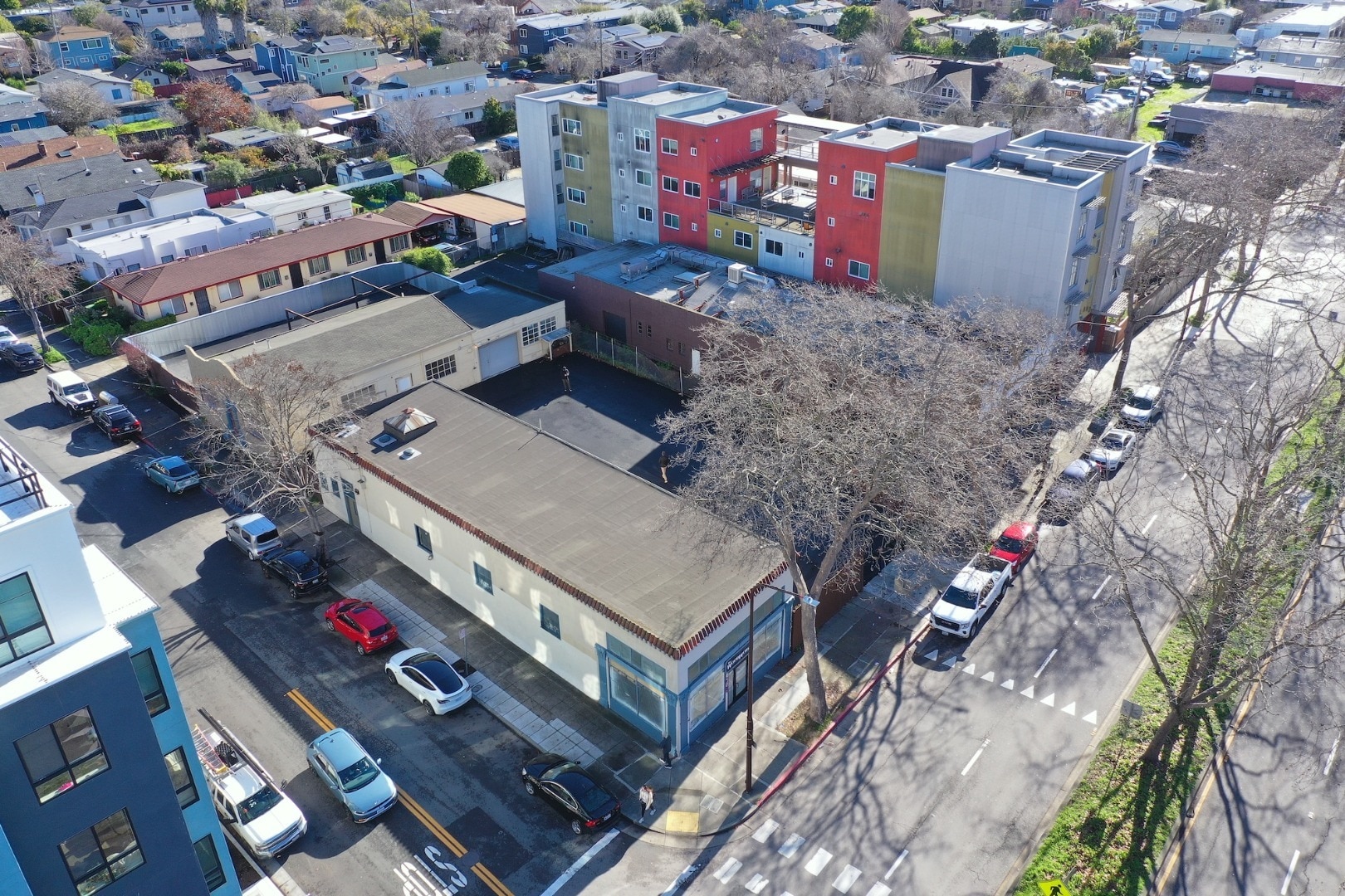 2551 San Pablo Ave, Berkeley, CA for lease Primary Photo- Image 1 of 6