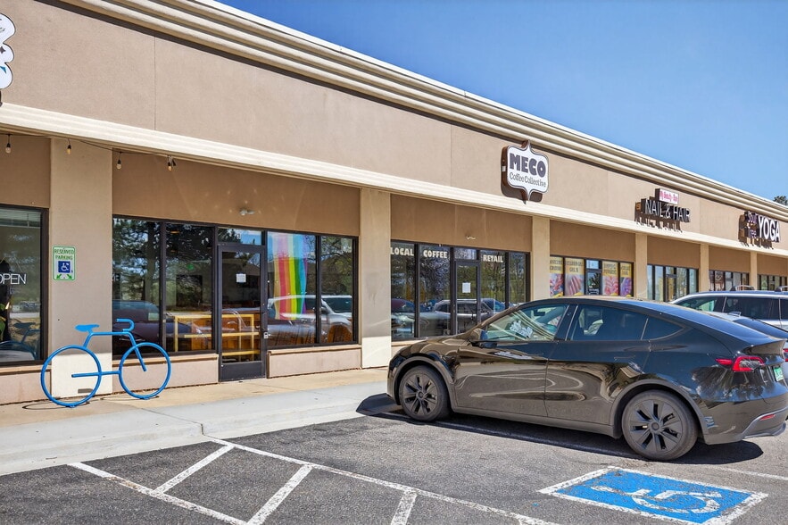 1202-1320 Centaur Village Dr, Lafayette, CO for lease - Building Photo - Image 2 of 16