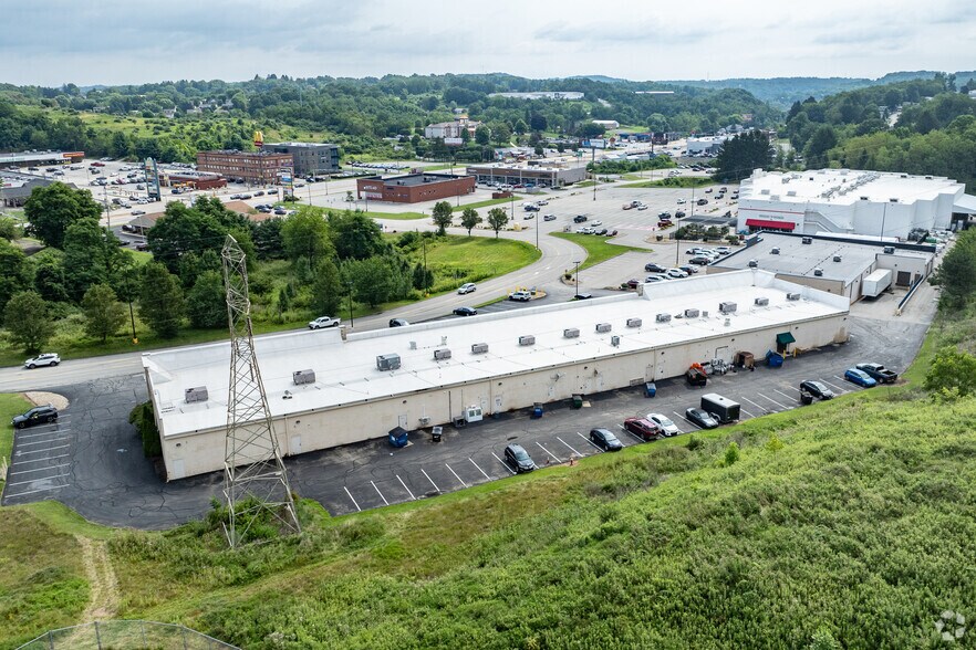6750 Hollywood Blvd, Delmont, PA à louer - Aérien - Image 3 de 4