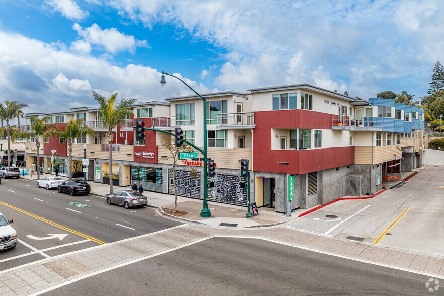 687 S Coast Hwy 101, Encinitas, CA à louer - Photo du bâtiment - Image 2 de 27