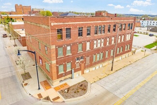 Plus de détails pour 301 1st Ave N, Fort Dodge, IA - Industriel à vendre