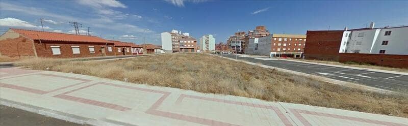 Oeste Leon, Eras de, León, León for sale Primary Photo- Image 1 of 10