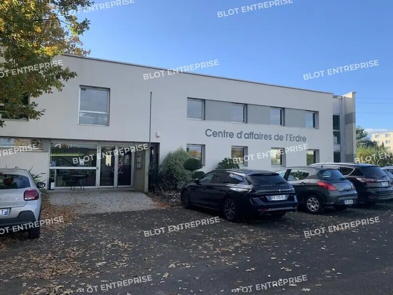 2 Rue De Thessalie, La Chapelle-sur-Erdre à vendre - Photo du bâtiment - Image 1 de 15